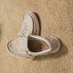 Hey Dude shoes